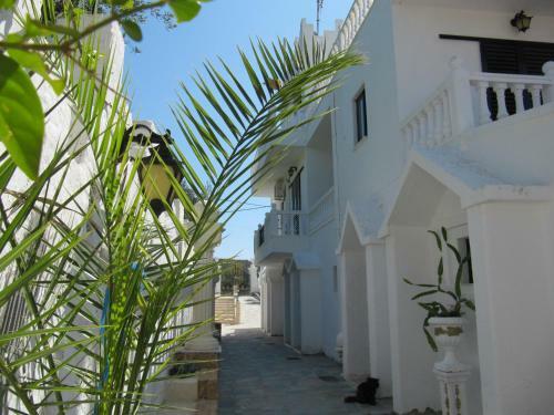 Apartamento Entire Guesthouse - 27 People