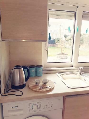 Monaxia Cottage