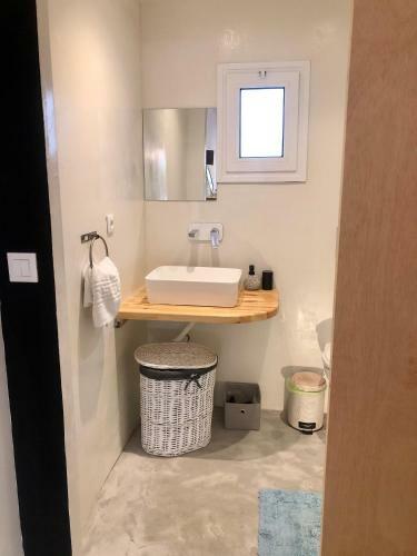Ios Beach Apartment
