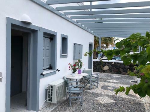 Hotel Blackcoast Santorini