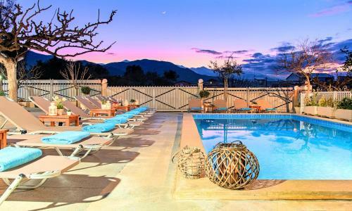 Kavros Pleasure Villa Heated Pool