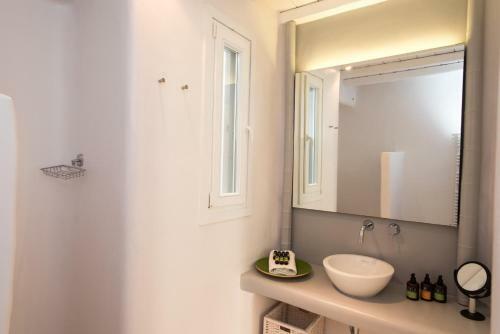 Villa Olivia In Mykonos By Olive Villa Rentals