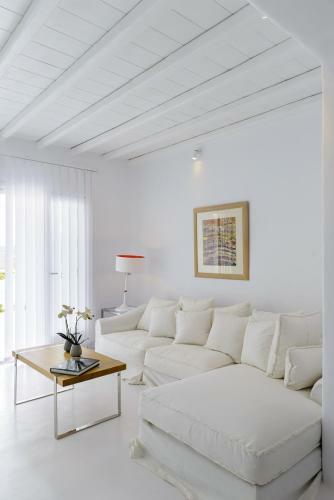 Villa Olivia In Mykonos By Olive Villa Rentals