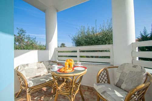 Agios Sostis Village Apartments