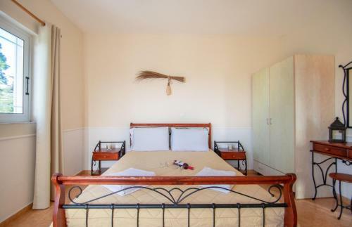Agios Sostis Village Apartments