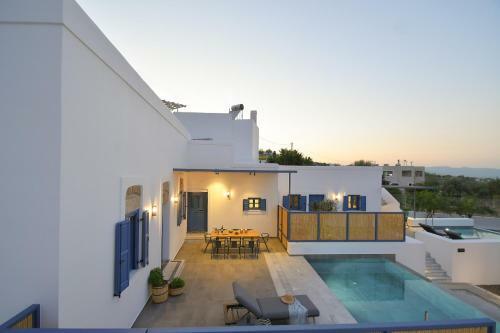 Villa Kalathos Square Luxury Suites
