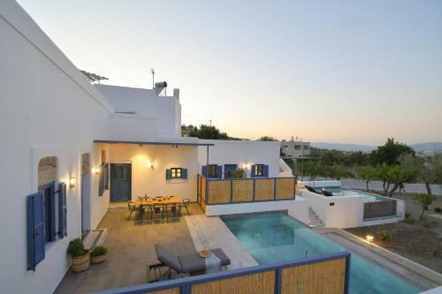 Villa Kalathos Square Luxury Suites