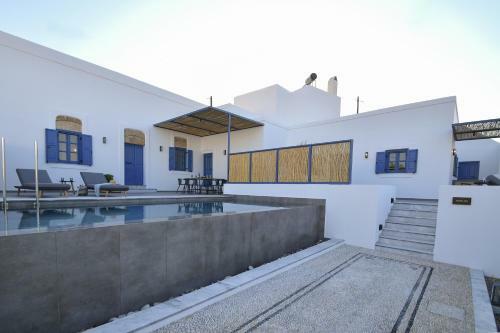 Villa Kalathos Square Luxury Suites