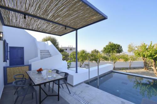 Villa Kalathos Square Luxury Suites