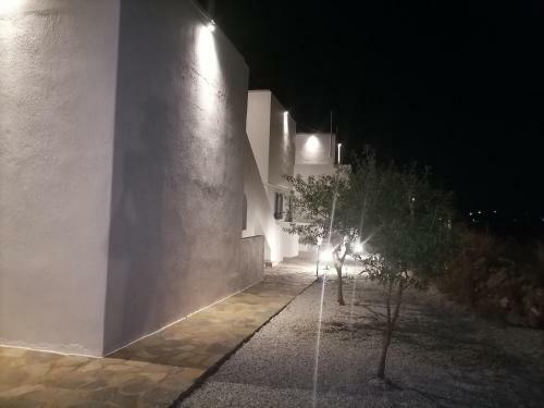 Paro's King Luxury Apartments A1