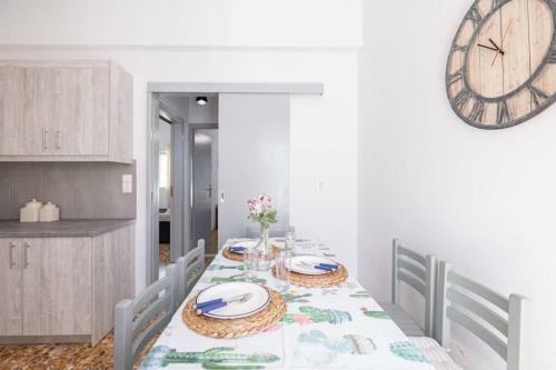 Nisos 1 Cottage House