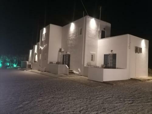 Paro's King Luxury Apartments A2