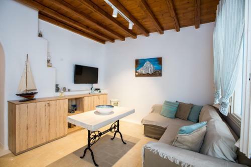 Mykonos Boutique House Ornos