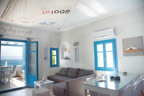 Just Blue With Amazing Sea Views In Piso Livadi