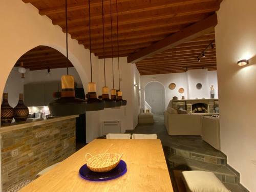 Patron Pool Villa By Mykonos & More