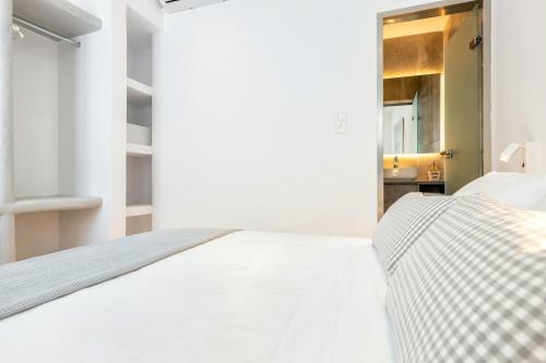 Hotel Pelican Paros