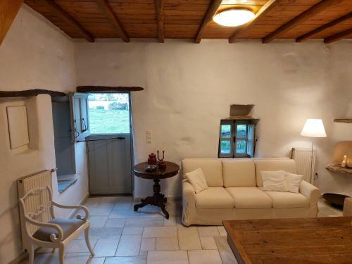 Paros Traditional Country House