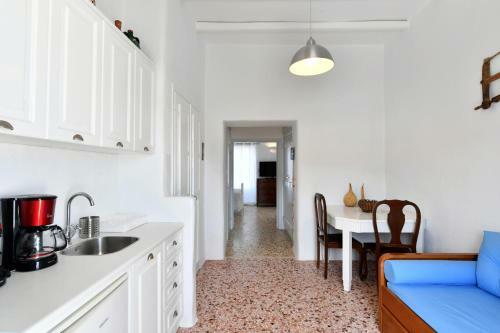 Apartamento Kastro Traditional House