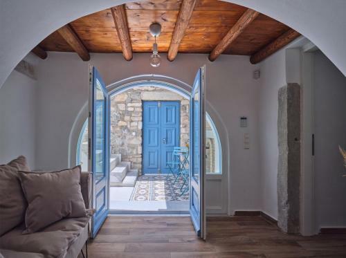 Retreat Paros - The Arch Apartment