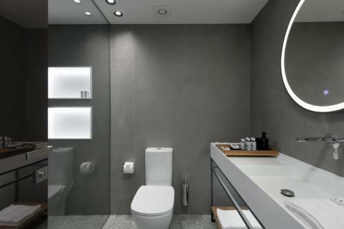 Hotel Essence Suites