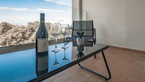 Eden Sunflower - Luxurious Apartment With Sea View