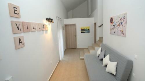 Eva Villas East, With Infinity Pool & And Panoramic Sea View