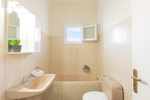 Aloe Apartments By Konnect, Dassia Corfu