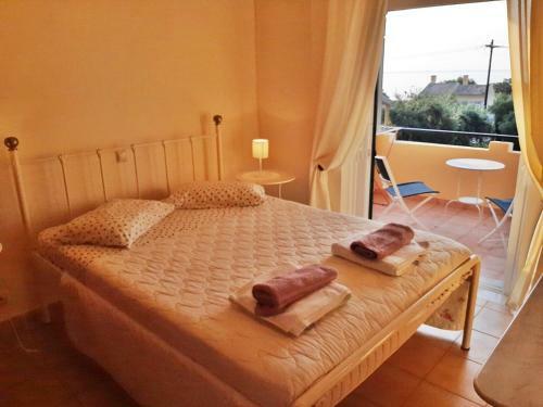 Christie's Beach House By Corfuescapes