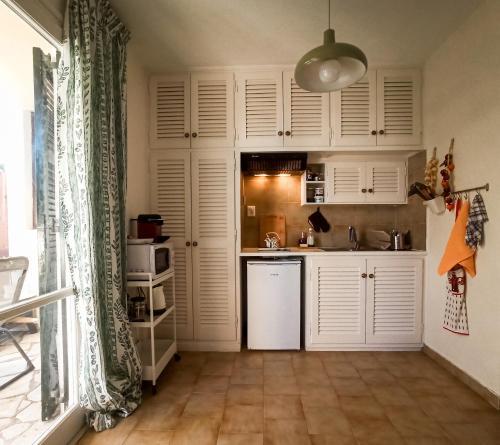 Apartment With Private Garden, Next To The Beach