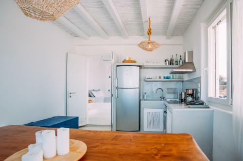 Mykonos Supreme Comfort Suites