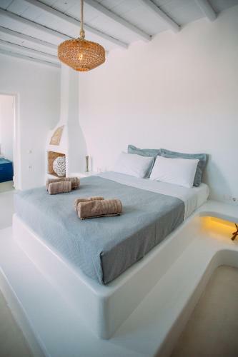 Mykonos Supreme Comfort Suites