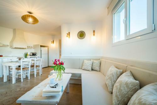Klimata House - Private Jacuzzi Pool & Bbq Villa