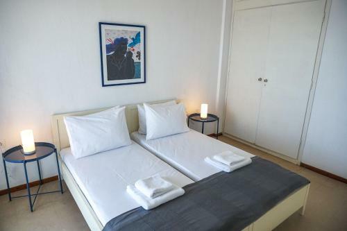 Sunny Bay, Beachfront 1-bdrm Apartment