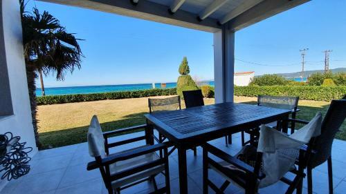 The Cacti II , Luxury Beachfront Villa, Possidi