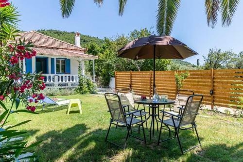Myrto Holiday House