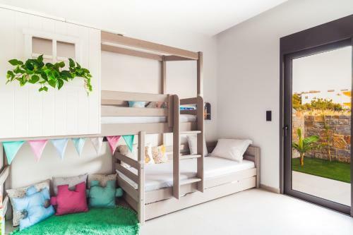 Nagia Luxury Family Villas