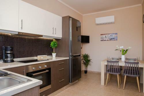 Electi Apartments Charaki