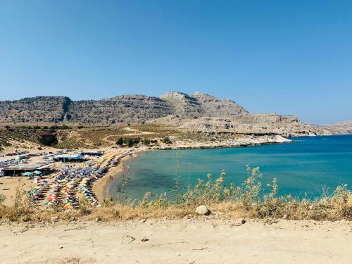 Haraki Beach Mediterranean Retreat