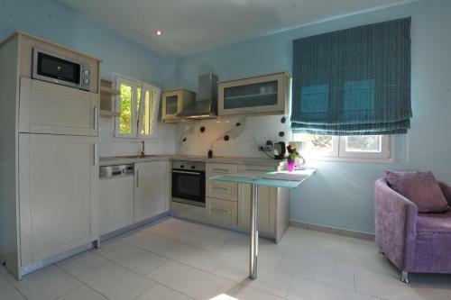 Villa Theodora View Apartments Eleni
