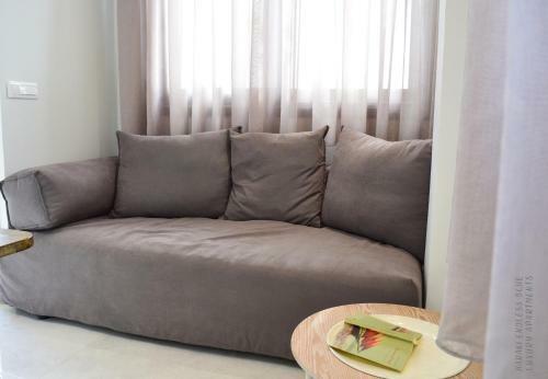 Haraki Endless Blue Luxury Apartments