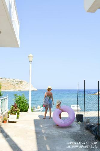Haraki Endless Blue Luxury Apartments
