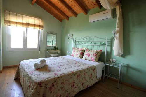 Villa Theodora View Apartments Zeys