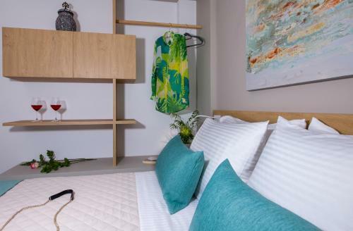 Imperium Luxury Villas-sauna, Jacuzzi & Heated Pool