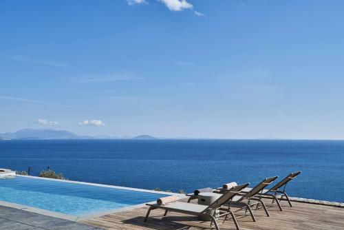 Villa Shades Of Blue