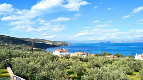 Unlimited Sea & Sky Peloponisos
