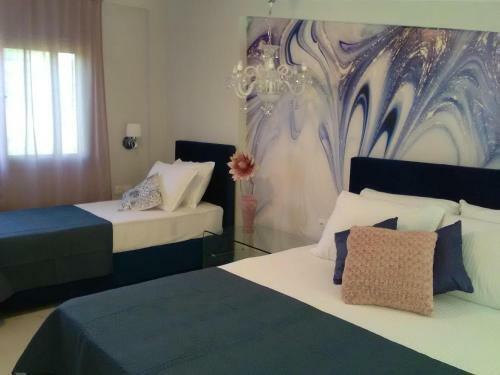 Hostal Divine Luxury Apartments