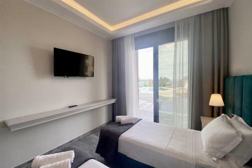 Epavli Alexandros Luxury Villa
