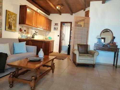 Uranous Blue Luxury Villa Agios Ioannis Papa Nero