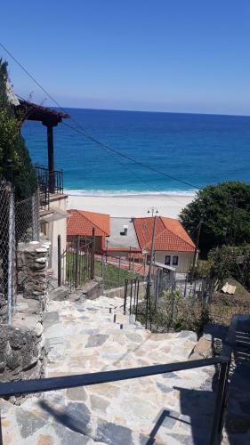 Uranous Blue Luxury Villa Agios Ioannis Papa Nero