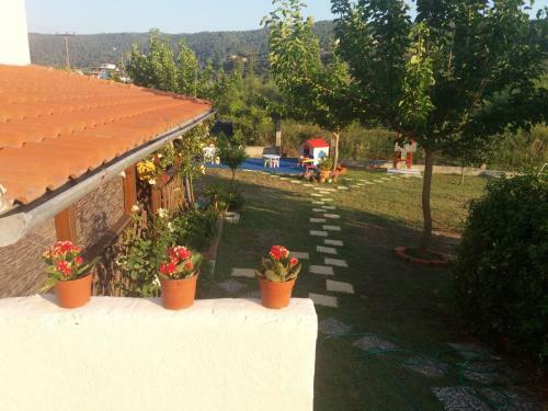 Athina Vourvourou Apartments